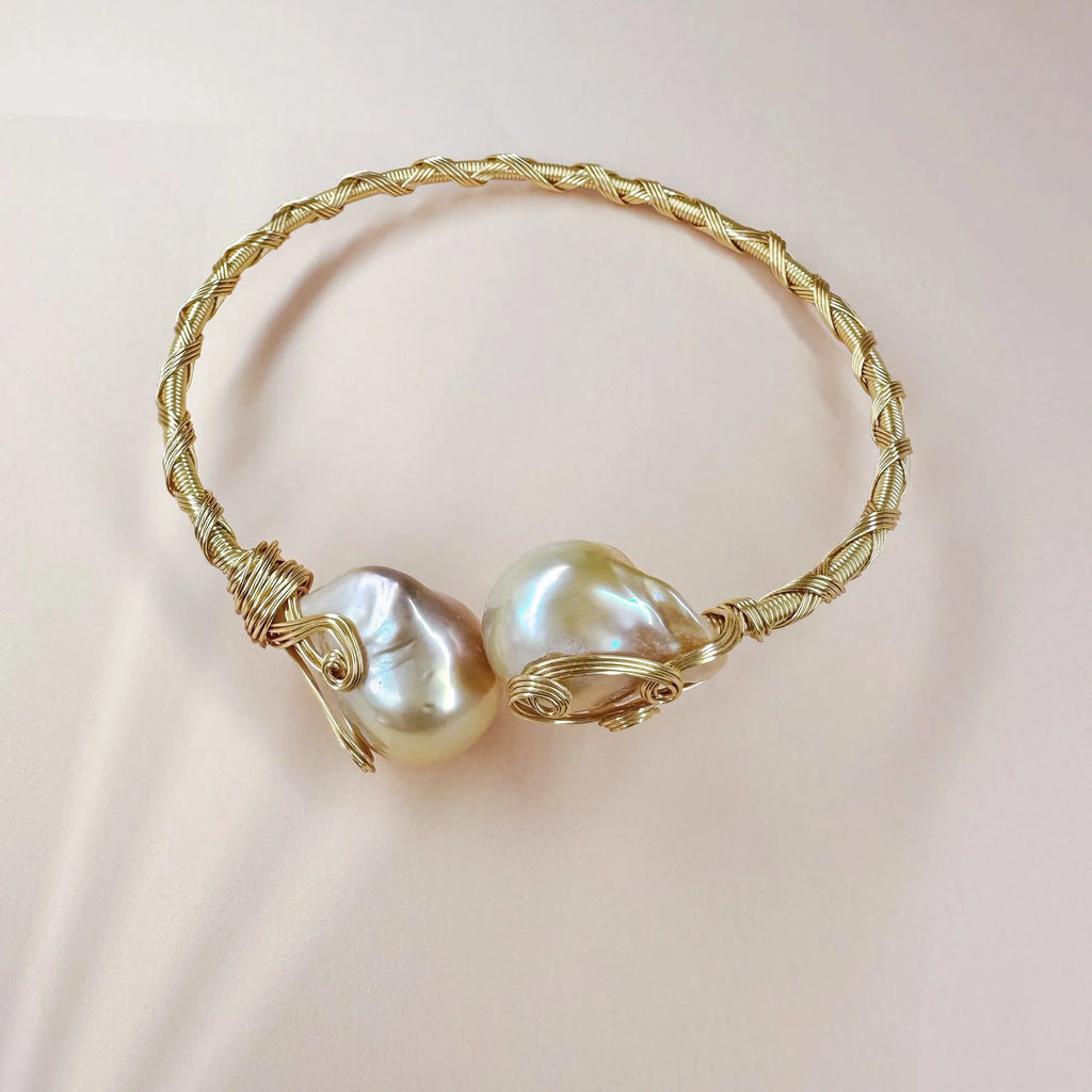 Gold Threads Bracelet with Baroque Pink Pearls - Angel Barocco